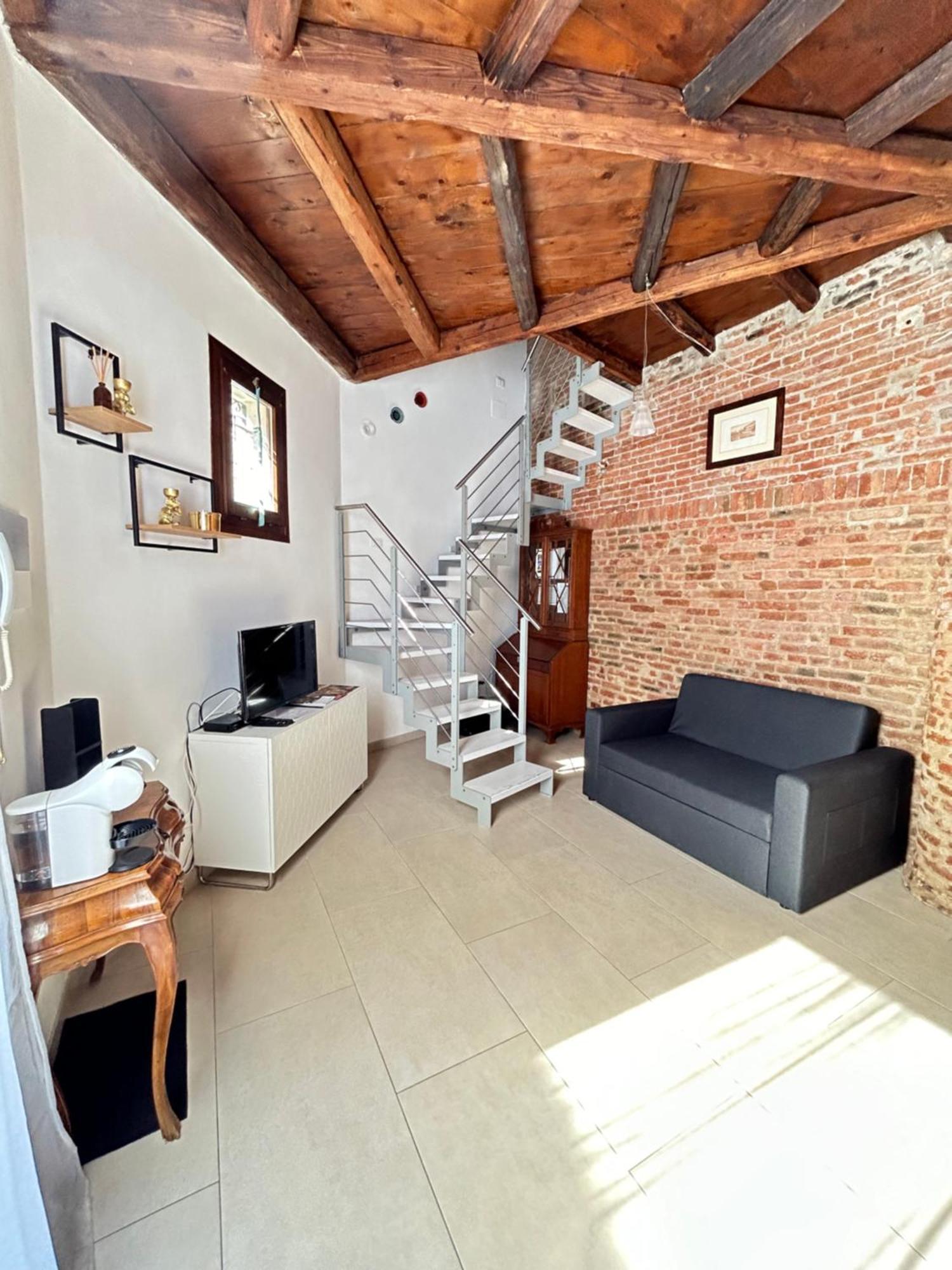 Chiesetta Abside Ex Seminario -Apartment Rovigo Exterior photo